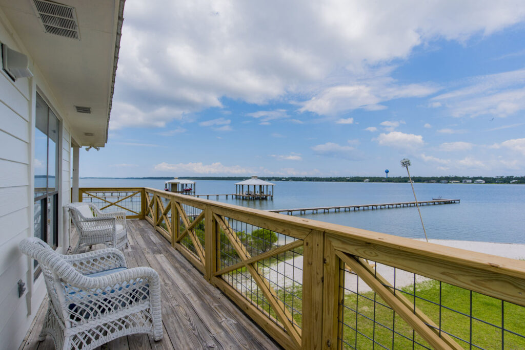 beach babe porch overlooking private beach and pier